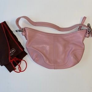 Coach pink leather shoulder bag like new